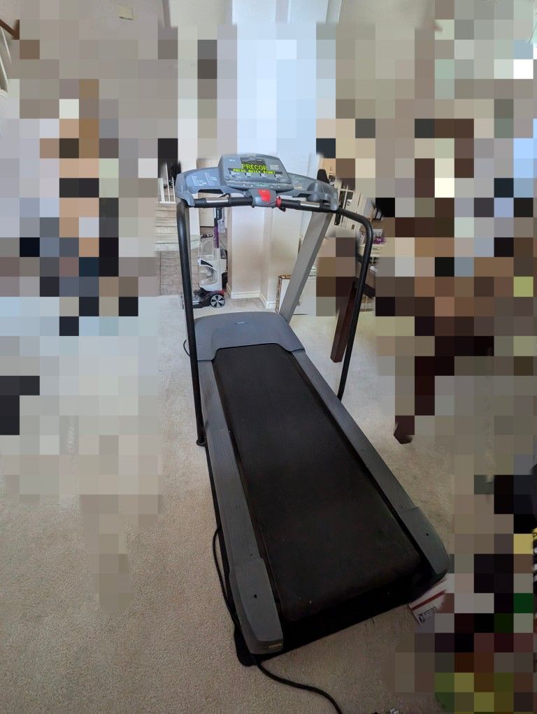 Precor Treadmill M9.35