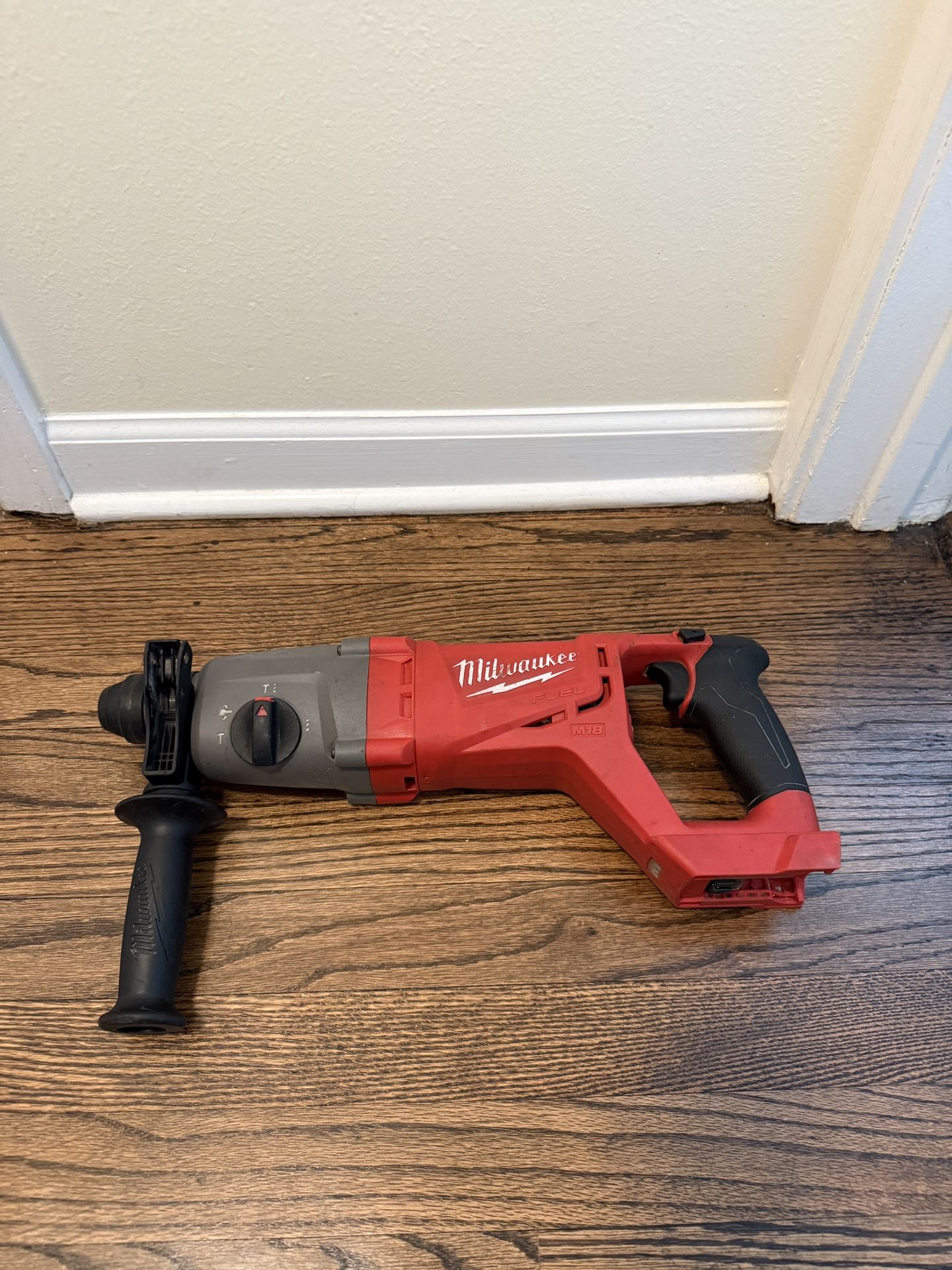 M18 FUEL 1" SDS Plus D-Handle Rotary Hammer (Tool Only)