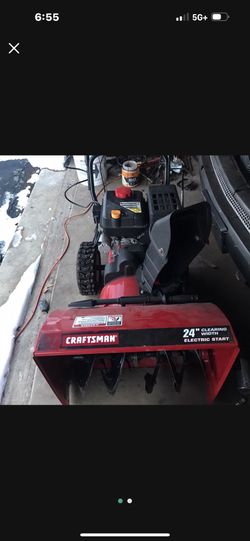CRAFTSMAN SB410 24-in 208-cu cm Two-stage Self-propelled Gas Snow Blower with Push-button Electric Start
