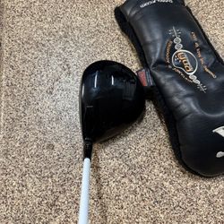 Titleist GT3 9.0 Driver (like New) W/ Atmos Tour Black Shaft