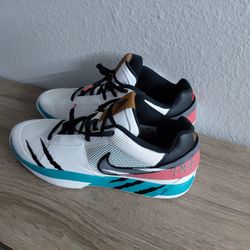 Nike Men's Size 17 Brand New