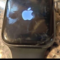 (READ) Apple watch series 4 44mm gps