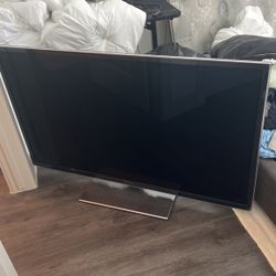 55 Inch Panasonic TV