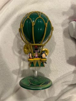 Wicked balloon figurine