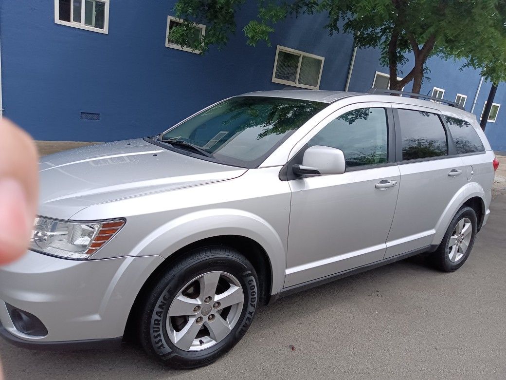 Dodge Stx