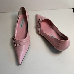 Steve Madden low heel Mary Jane pointed shoes pink leather with 3 silver buckles size 6.5 B