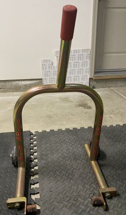 Pit Bull Motorcycle Stand