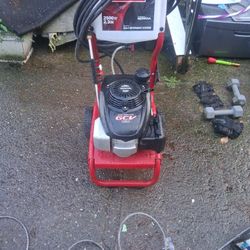 Craftsman Pressure Washer - 2500 PSI / Honda GCV 160 Engine