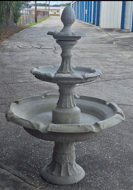 3 Tier Deco Fountain CONCRETE