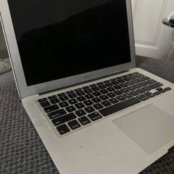 MacBook