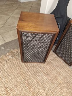 Pioneer SP 2000 Vintage Speakers