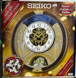 Seiko Special Collector’s Edition Clock Plays 45 Melodies