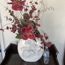 White Flower Vase 