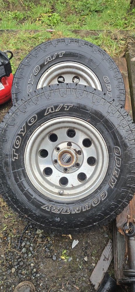 6 Lug Aluminum Mags With Tires