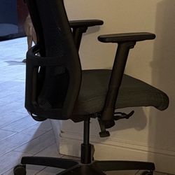 HON Ignition task chair.