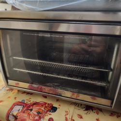 Counter Top Oven 2 Years Old