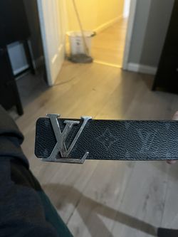 Louis Vuitton Belt Negotiable