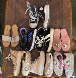 Girls shoes sizes 3/4