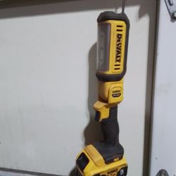 DeWalt Light LED