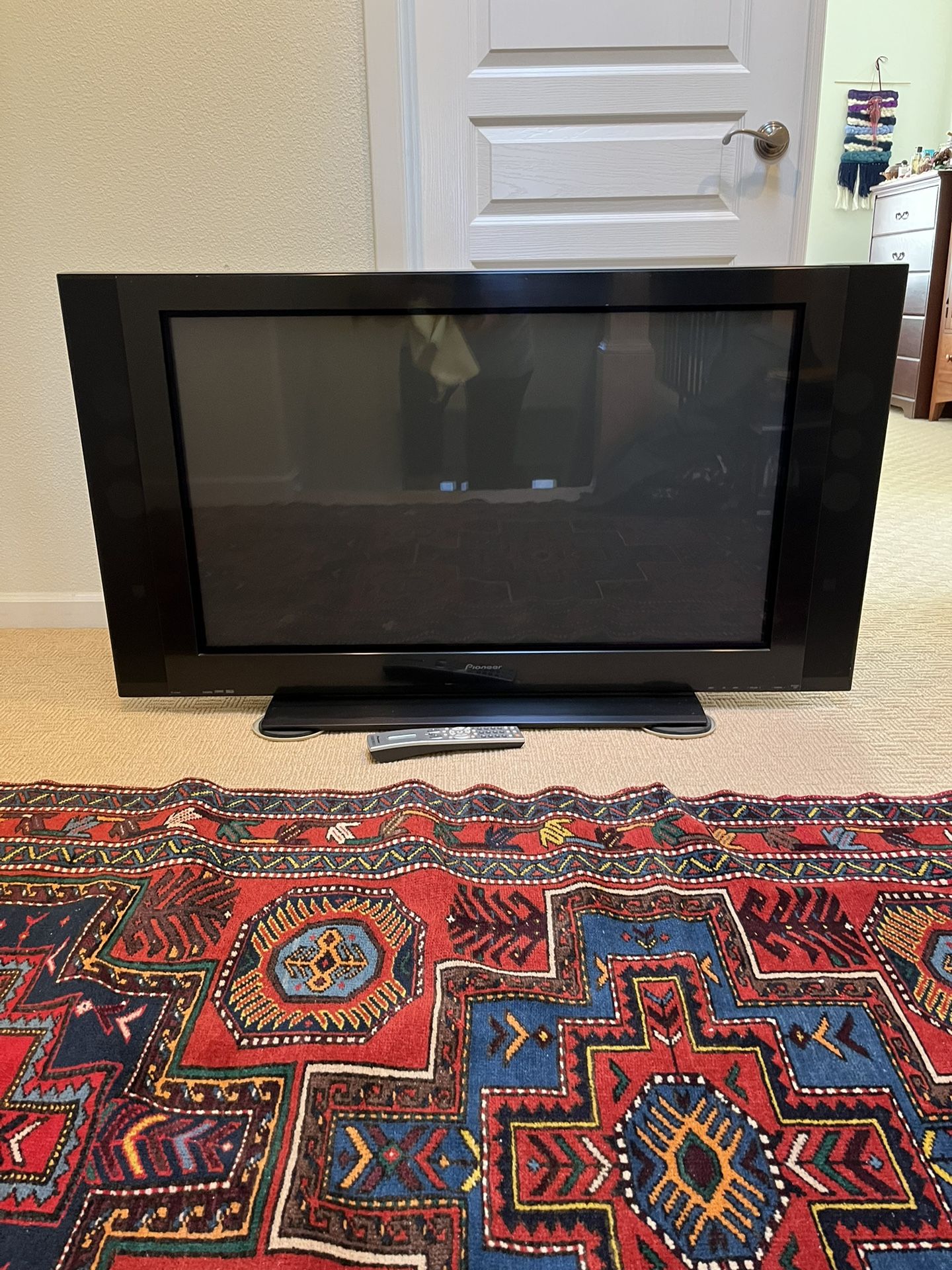Pioneer Plasma Display 42 Inch TV