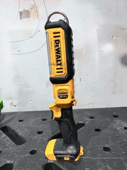 Dewalt 20V Max Cordless LED Hand Held Area light