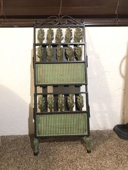 Mail holder