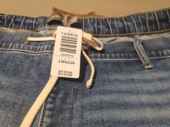 Brand new torrid womens jeans 6R