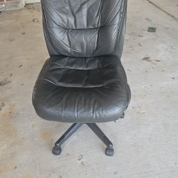 Black Leather Office Chair 