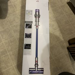 Dyson V11 Vacuum Cleaner Brand New In Box V 11
