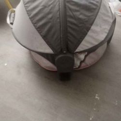 MINI PORTABLE PLAY PEN