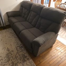 Comfy 3 Piece Black/Green Reclining Couch