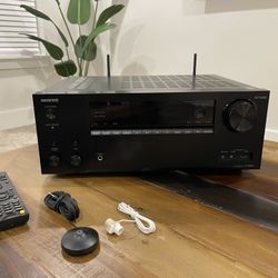 /// ONKYO  7.2 CHANNEL NETWORK A/V RECEIVER ///