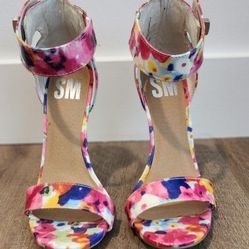 Colorful High Heel Pumps w Ankle Straps.
