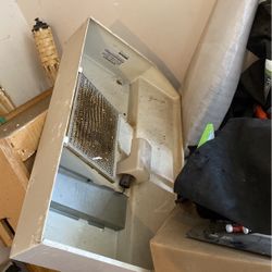 Range Hood With Light