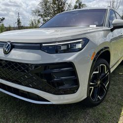 2025 Volkswagen Tiguan SEL Premium R-Line 4Motion