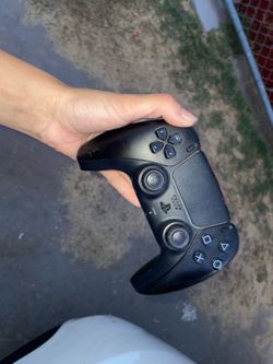 Dual sensor controls w/ charging stand