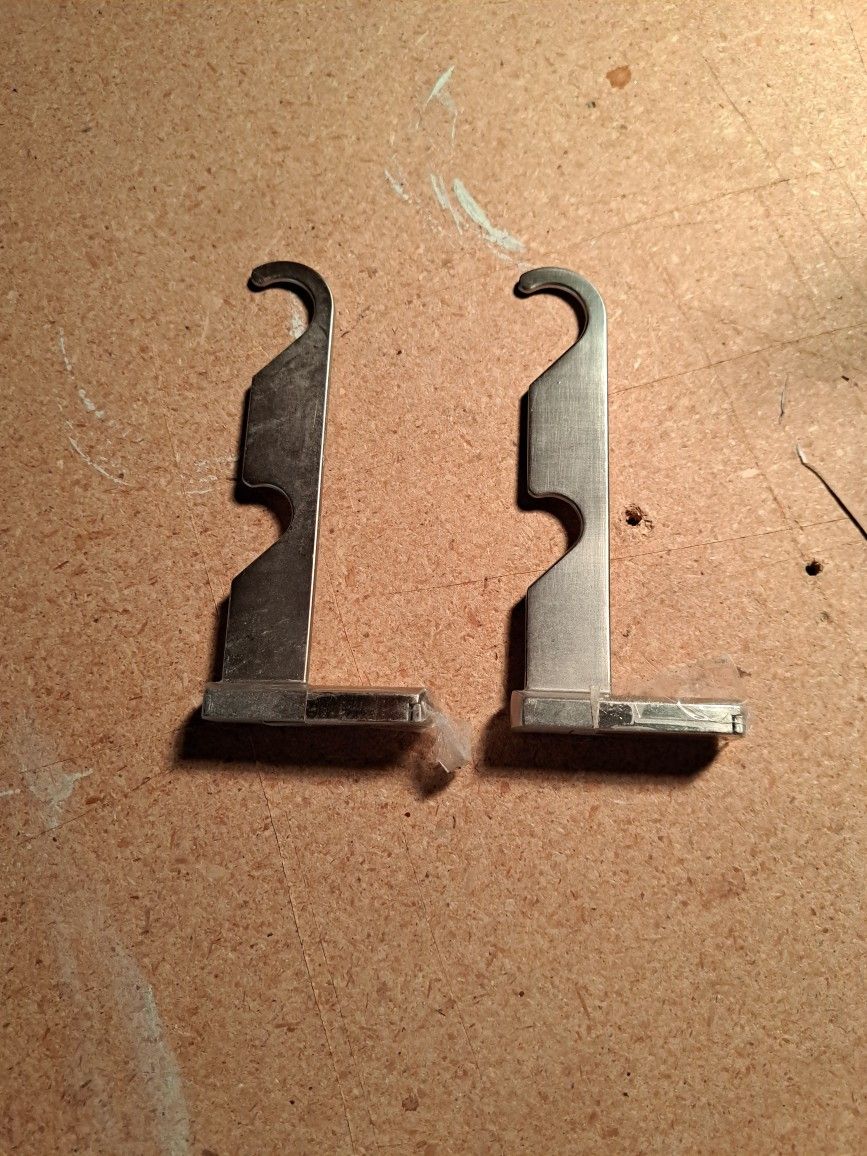 2 Double Rod Brackets