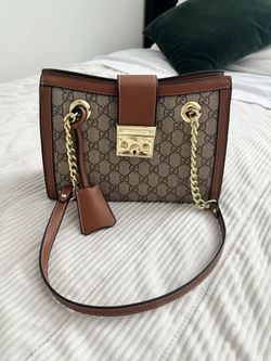 Woman shoulder bag purse