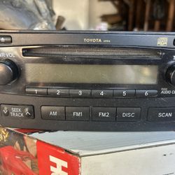 2007 Toyota Matrix Stereo 