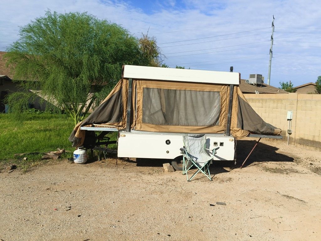 Camper