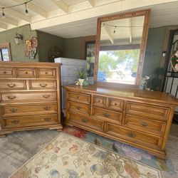 Gorgeous Dressers With Mirror 