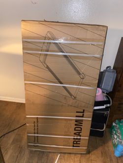BRAND NEW TREADMILL IN BOX!!!