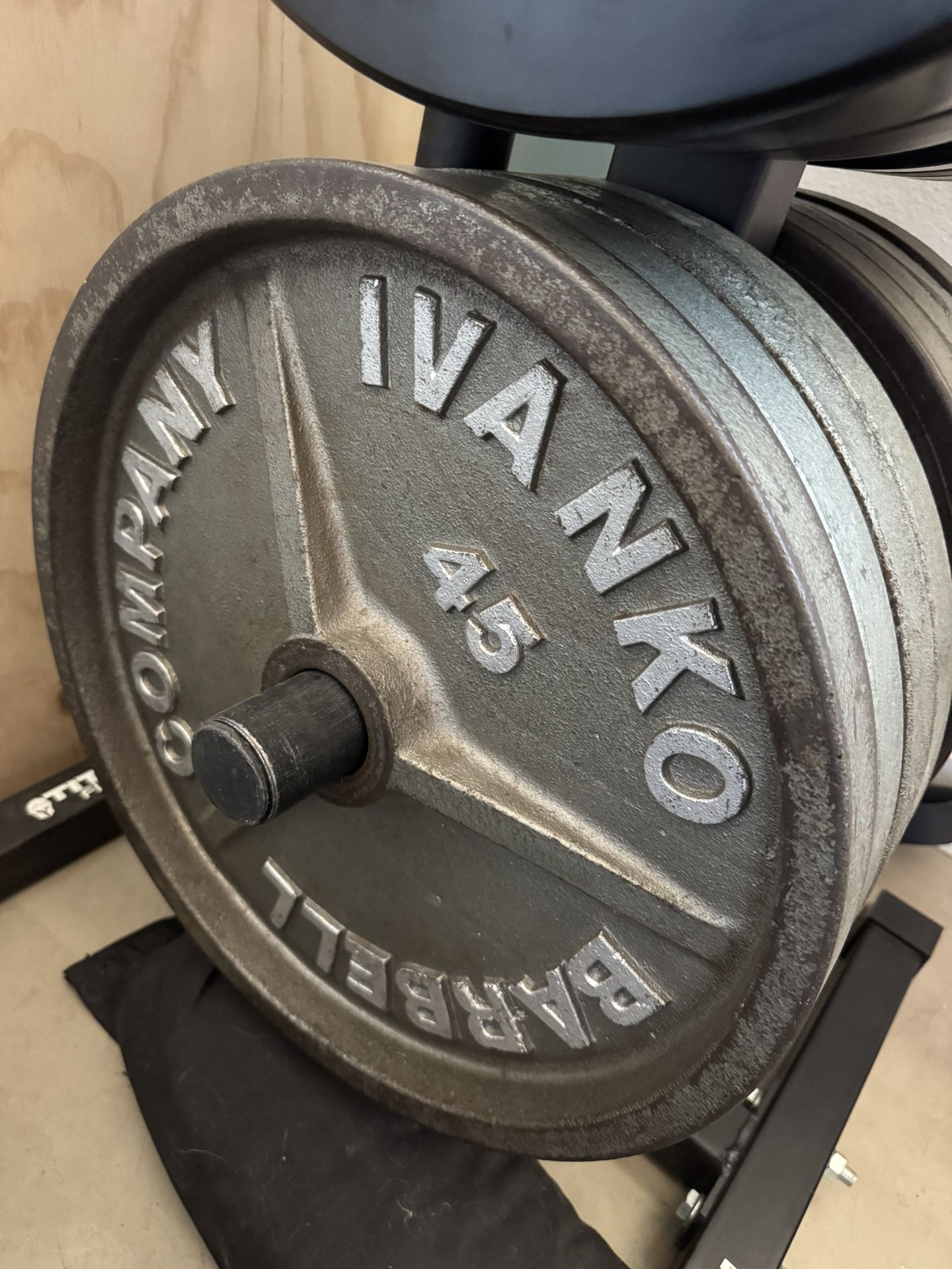 Ivanko Plates