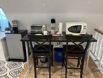 White Sunbeam Microwave 