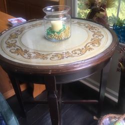 Antique Table 27x31