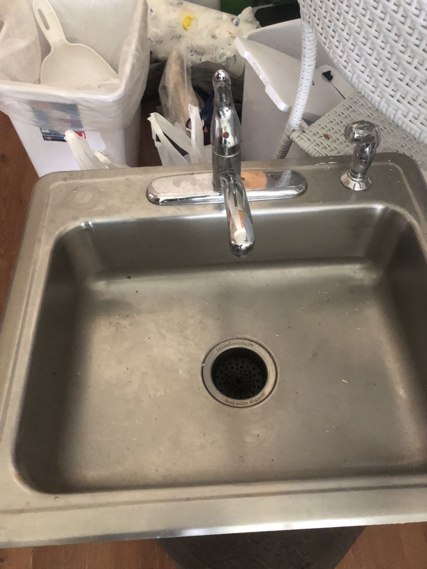 Kitchen sink