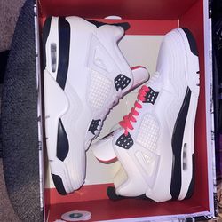 Air Jordan 4 Retro OG FC