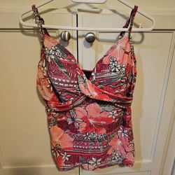 $10     CROFT& BARROW TANKINI TOP     SIZE M