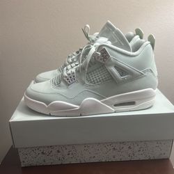 Jordan 4 Retro Seafoam Sail Size 11