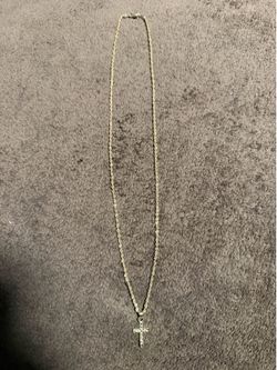 14kt gold necklace with gold nugget pendant